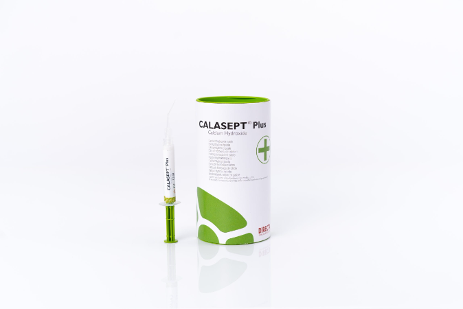 Calasept® Plus, 41% Calcium Hydroxide, pH 12.4+; 4x 1.5 mL Syringes + Autoclavable Flexi Tips