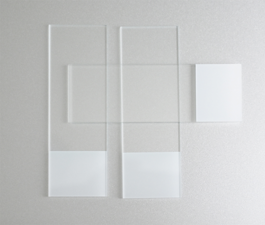 Diaguru Ultraclear Super Grade Microscope Slides White Colour,  Frosted 1 End 1 Side, 2000pcs/Carton